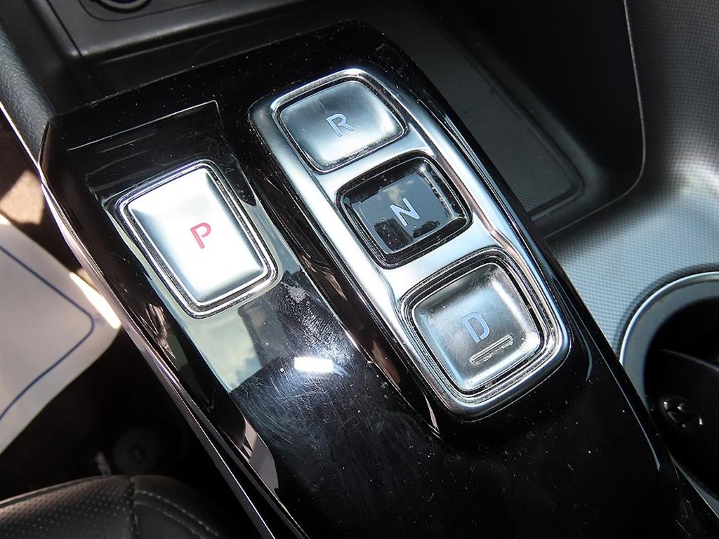 2023 Hyundai Sonata (DN8) Negro - Miniatura 10