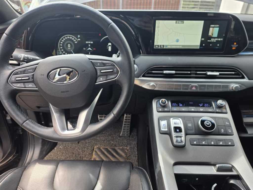 2021 Hyundai Palisade Diesel Negro - Miniatura 8