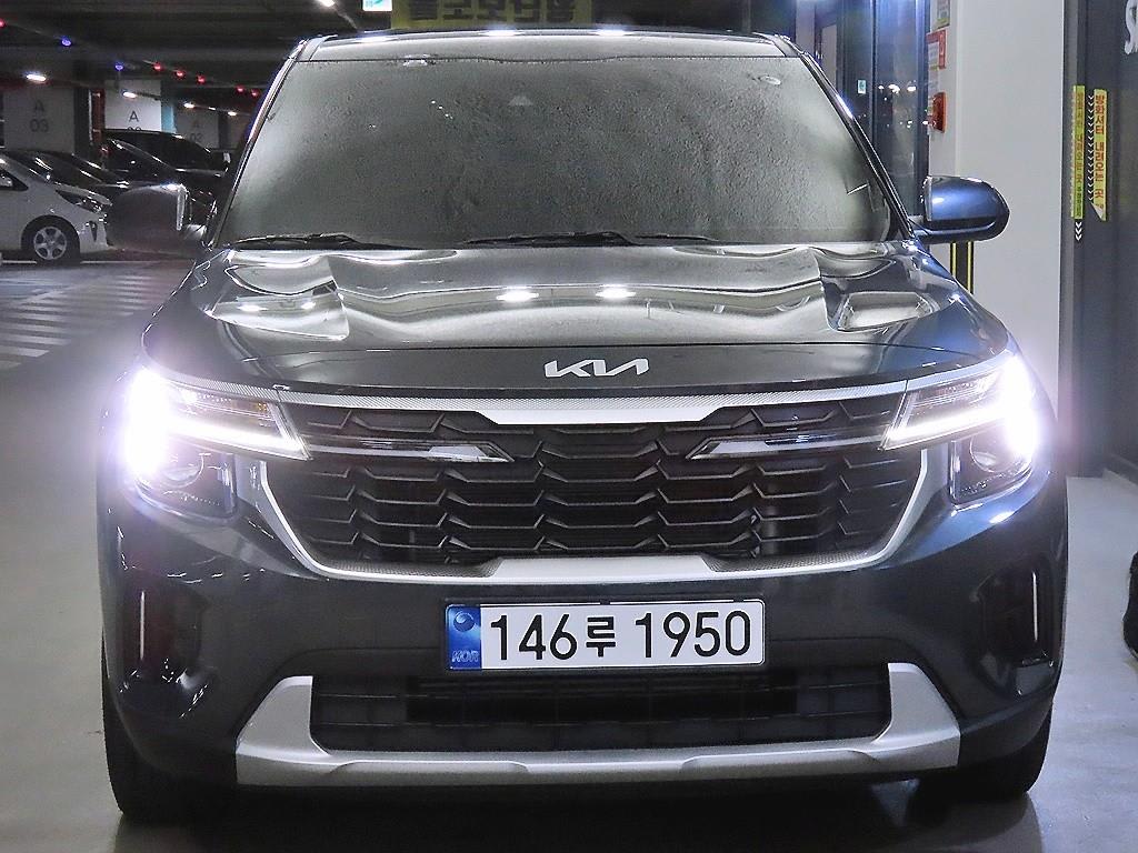 2024 Kia Seltos Gasoline Gris - Imagen 1