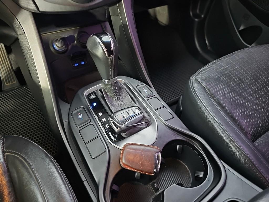 2013 Hyundai Santa Fe DM Blanco - Miniatura 8