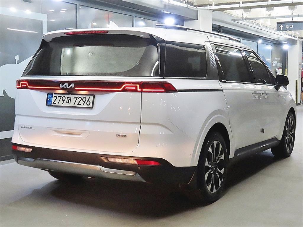 2022 Kia Carnival 4th Blanco - Miniatura 4