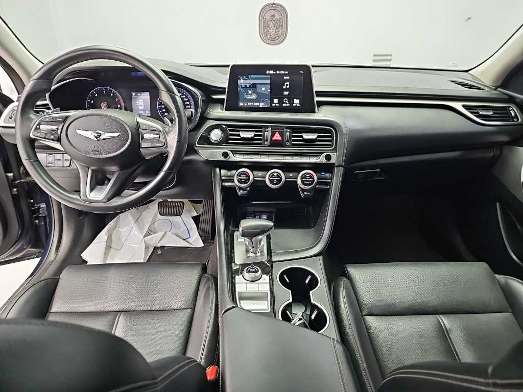 2019 Genesis G70 2.0T - Miniatura 7