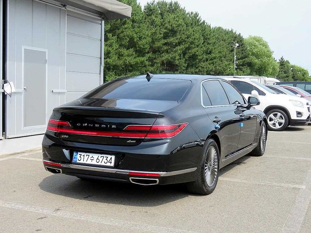 2021 Genesis G90 3.8 Negro - Miniatura 4