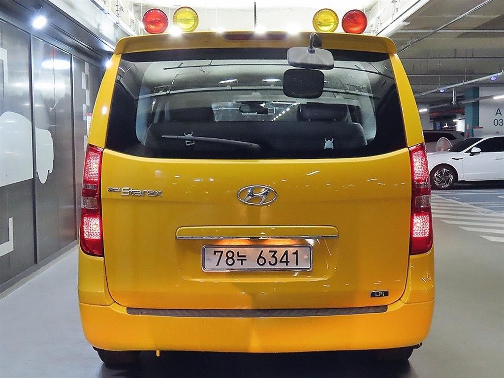 2019 Hyundai Starex Ref 420336 Gasoline Amarillo - Miniatura 5