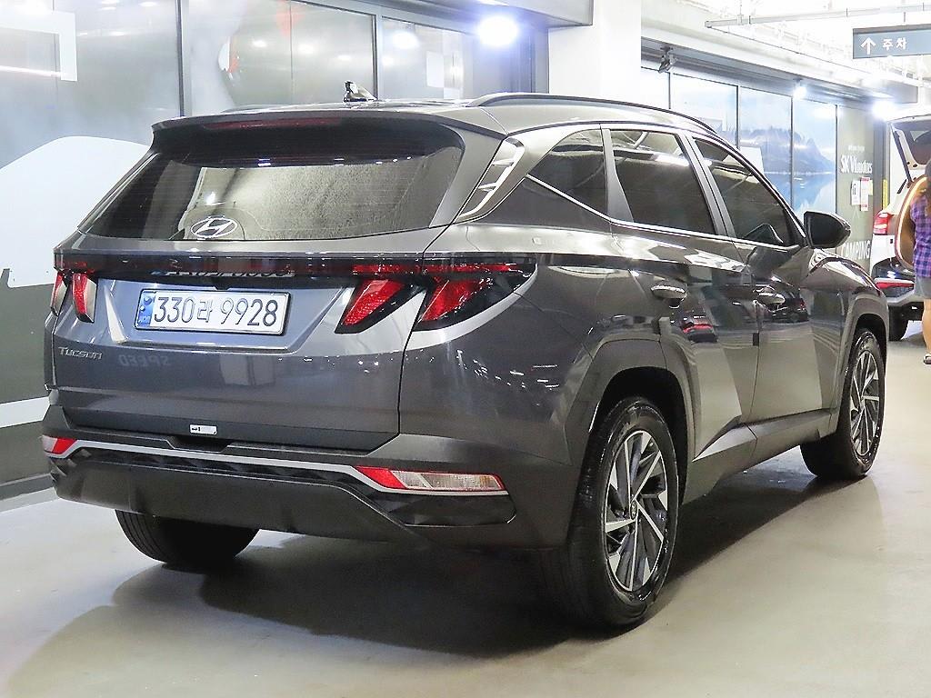 2023 Hyundai Tucson (NX4) Gris - Miniatura 4