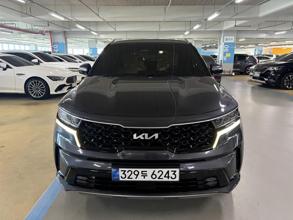 2022 Kia Sorento Generation Gris - Miniatura 2