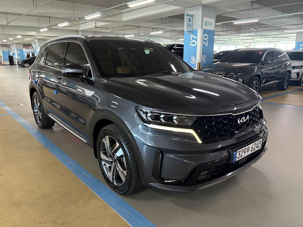 2022 Kia Sorento Generation Gris - Miniatura 3