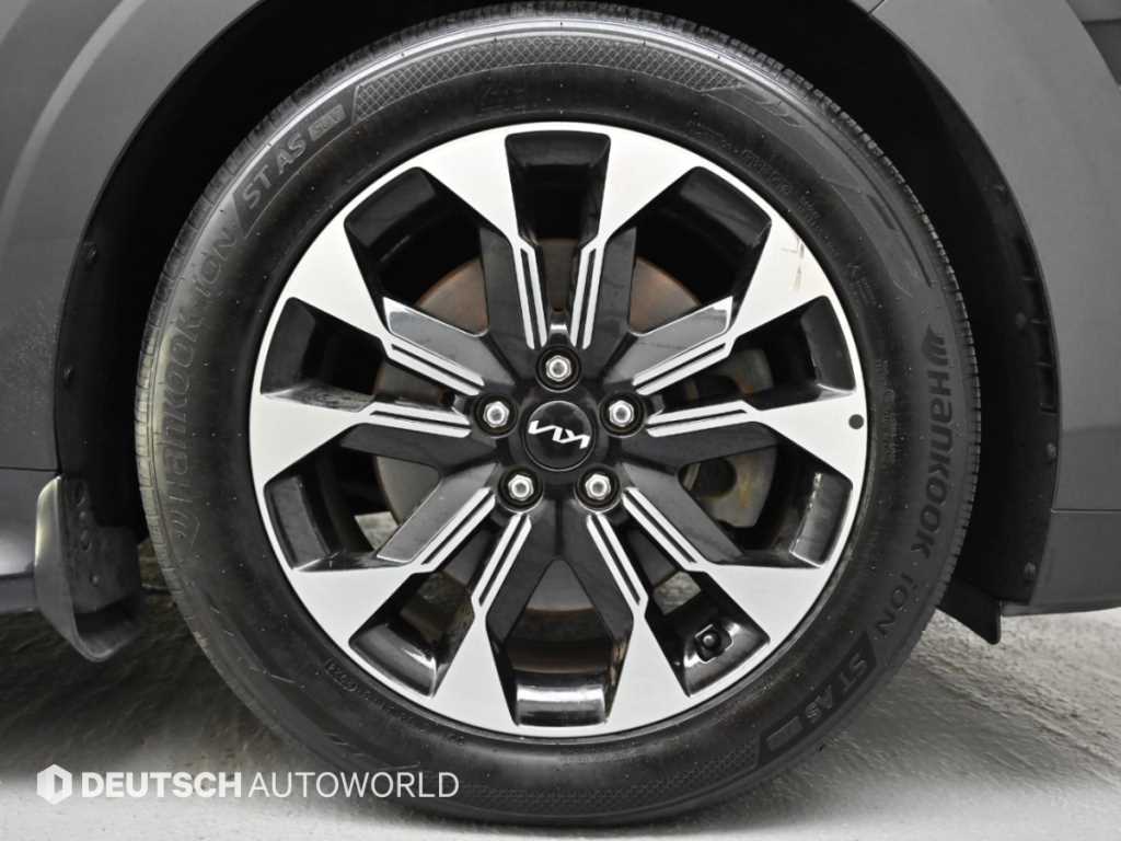 2022 Kia Carnival 4th Gris - Miniatura 5