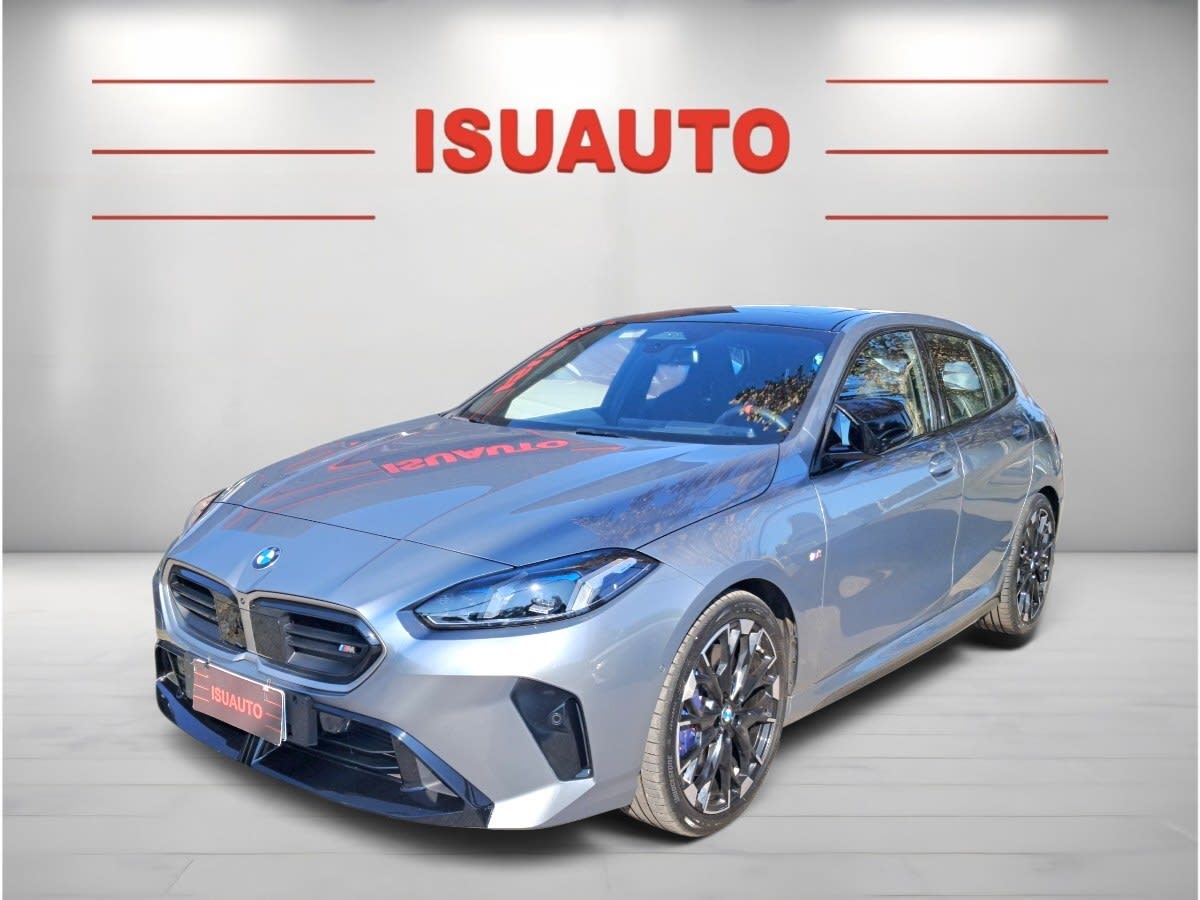2025 BMW M135 XDRIVE Gris - Miniatura 3