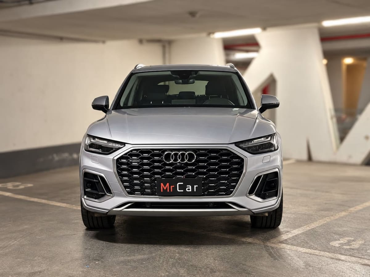2023 Audi Q5 TFSI Gris - Imagen 1