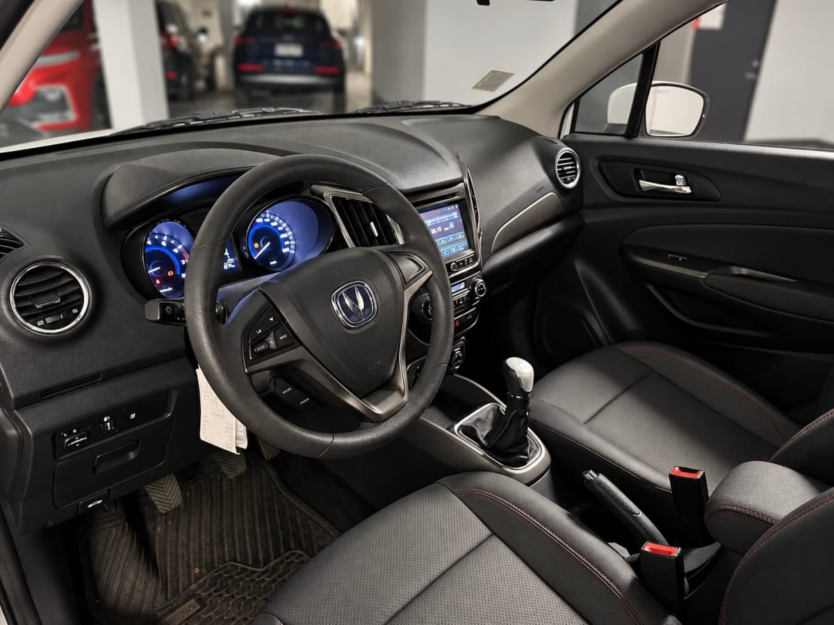 2020 Changan Cs15 1.5 Blanco - Miniatura 6