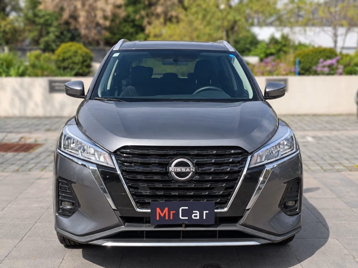 2024 Nissan Kicks Gris - Imagen 1
