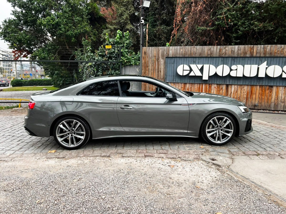 2024 Audi A5 COUPE Gris - Miniatura 7