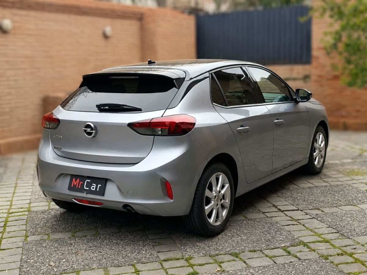 2021 Opel Corsa 5 Gris - Miniatura 4