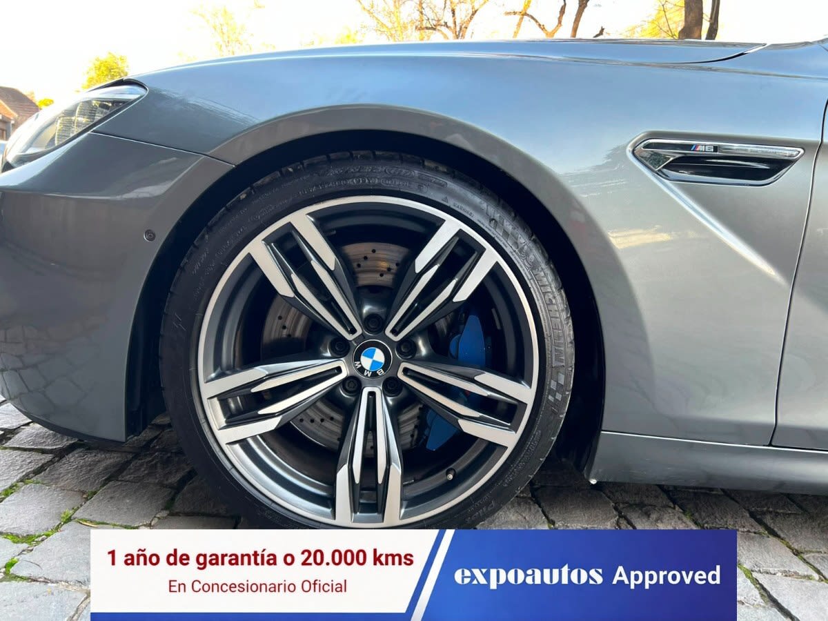 2015 BMW M6 GRAN Plata - Miniatura 9