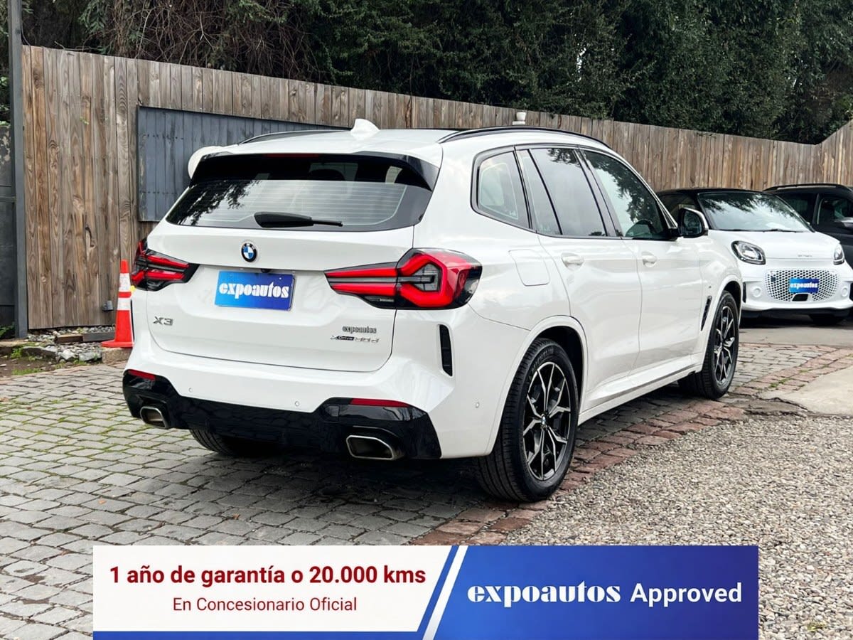 2022 BMW X3 M Blanco - Miniatura 4