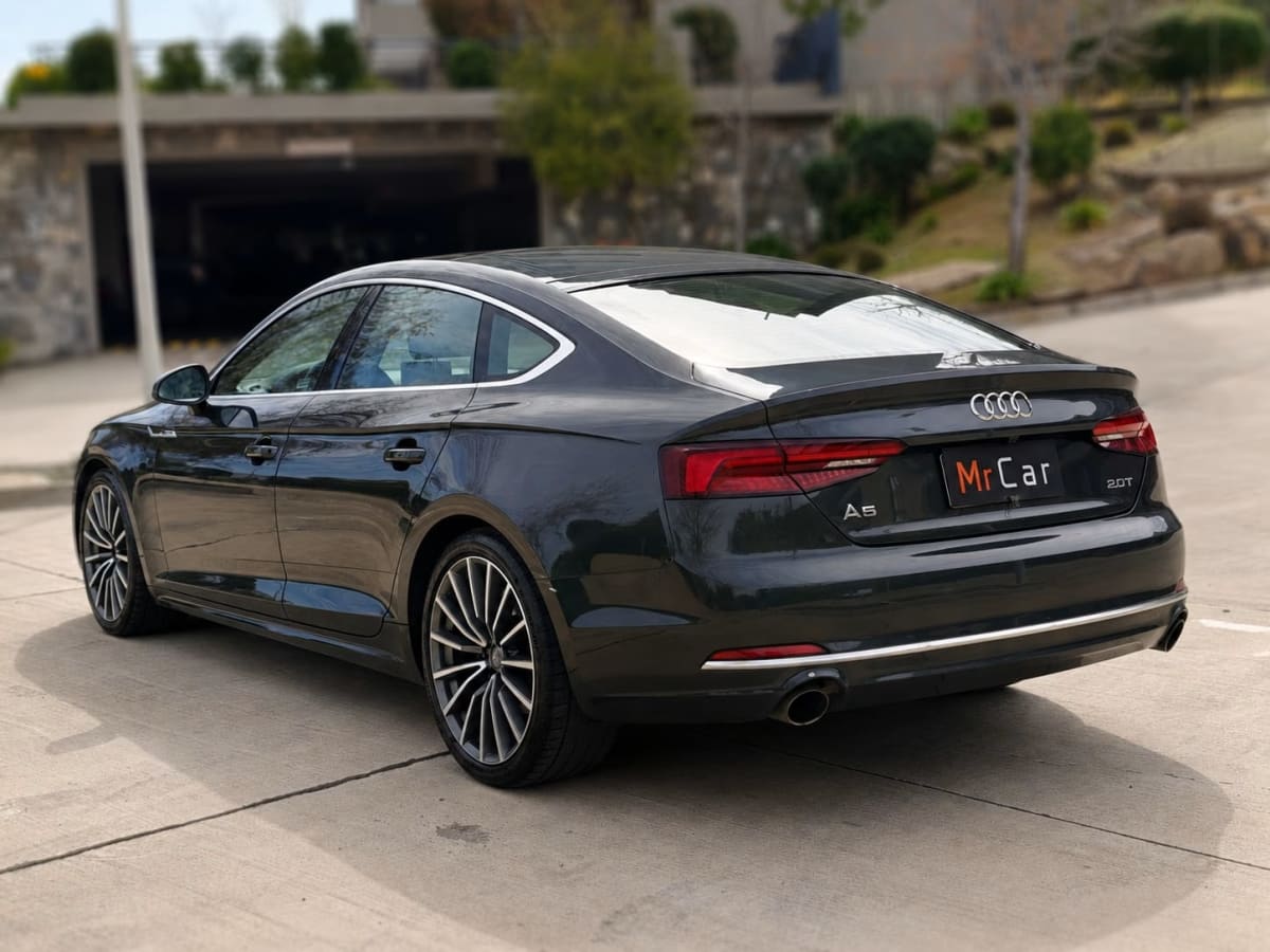 2018 Audi A5 TFSI Gris - Miniatura 4