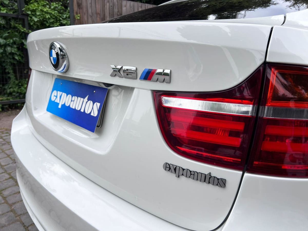 2016 BMW X6 M Blanco - Miniatura 8