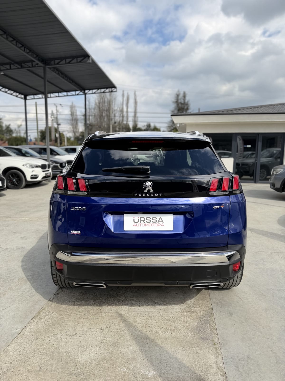 2017 Peugeot 3008 GT - Miniatura 5