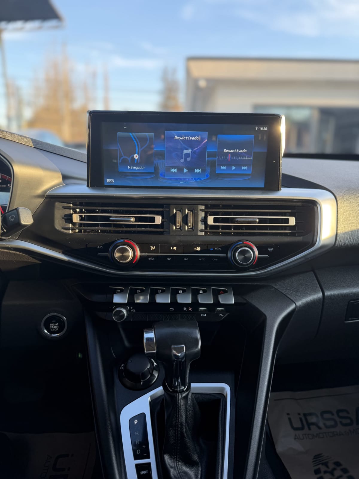 2024 Peugeot Landtrek 2.2 - Miniatura 9