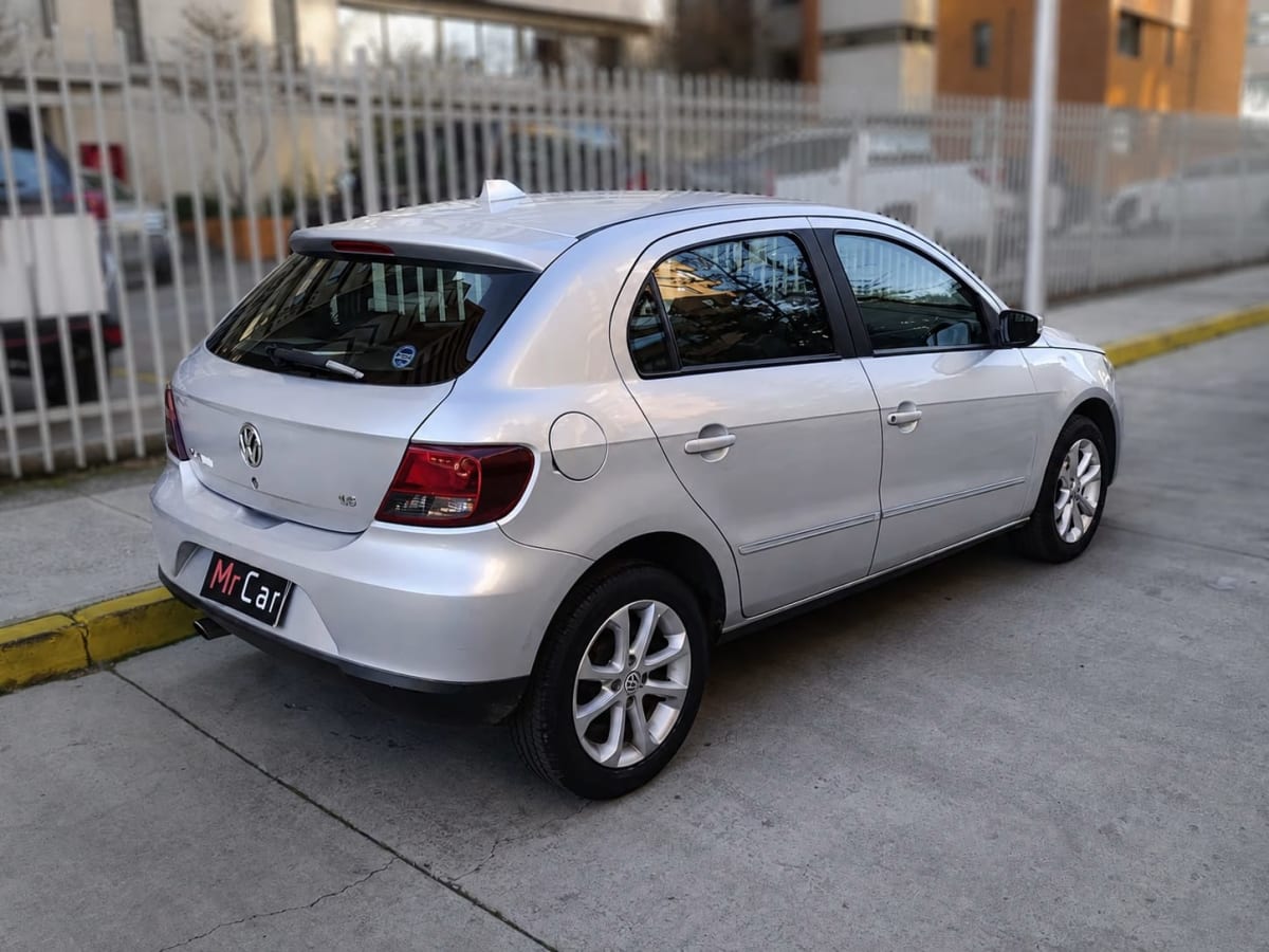 2012 Volkswagen Gol Plata - Miniatura 4