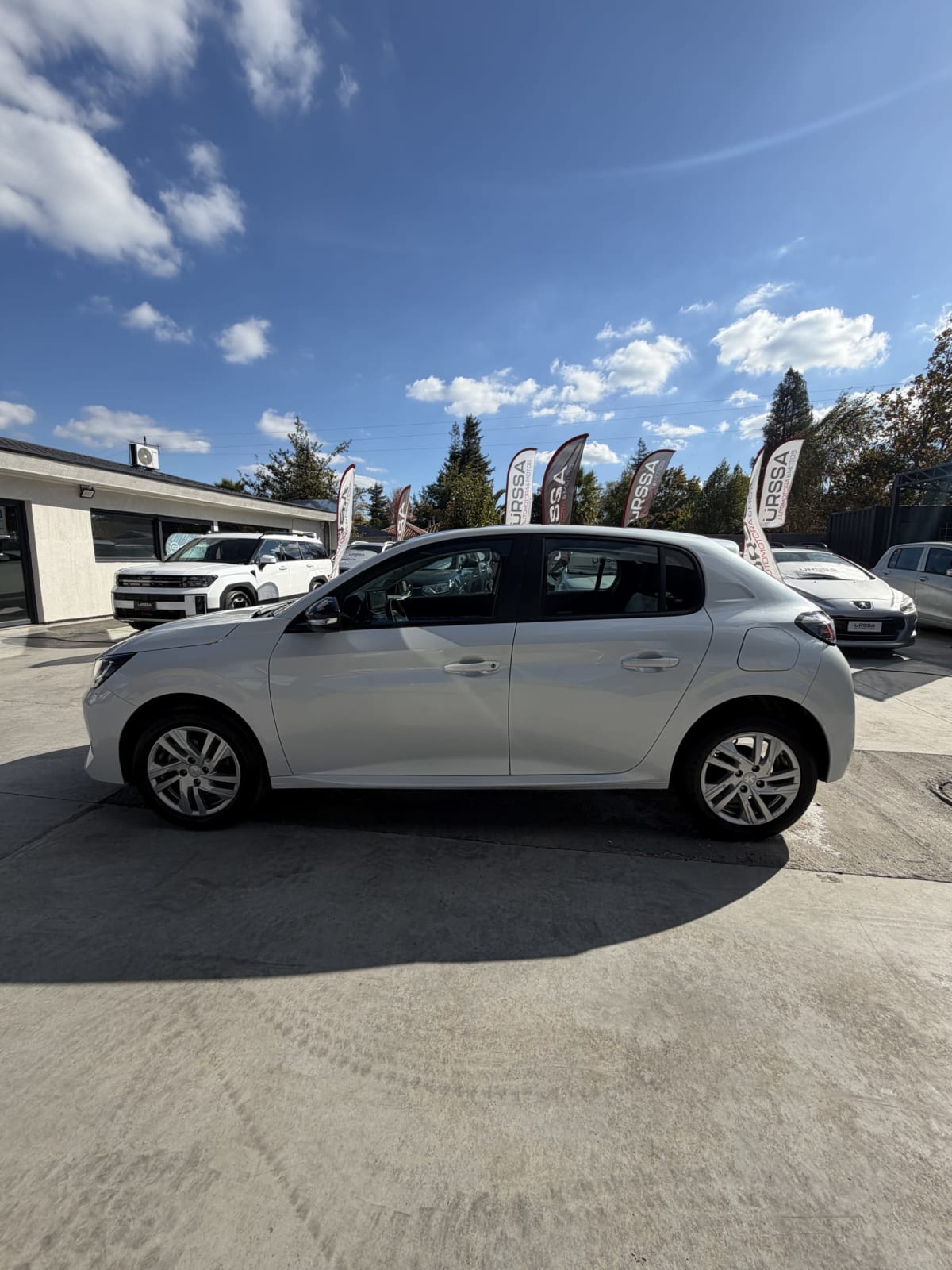 2024 Peugeot 208 1.2 - Miniatura 8