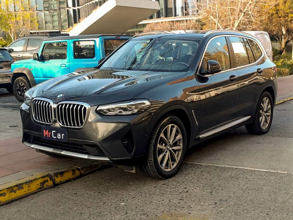 2022 BMW X3 Gris - Miniatura 2