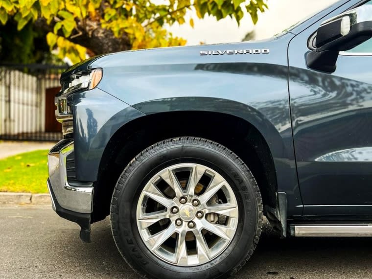 2020 Chevrolet Silverado LTZ - Miniatura 7