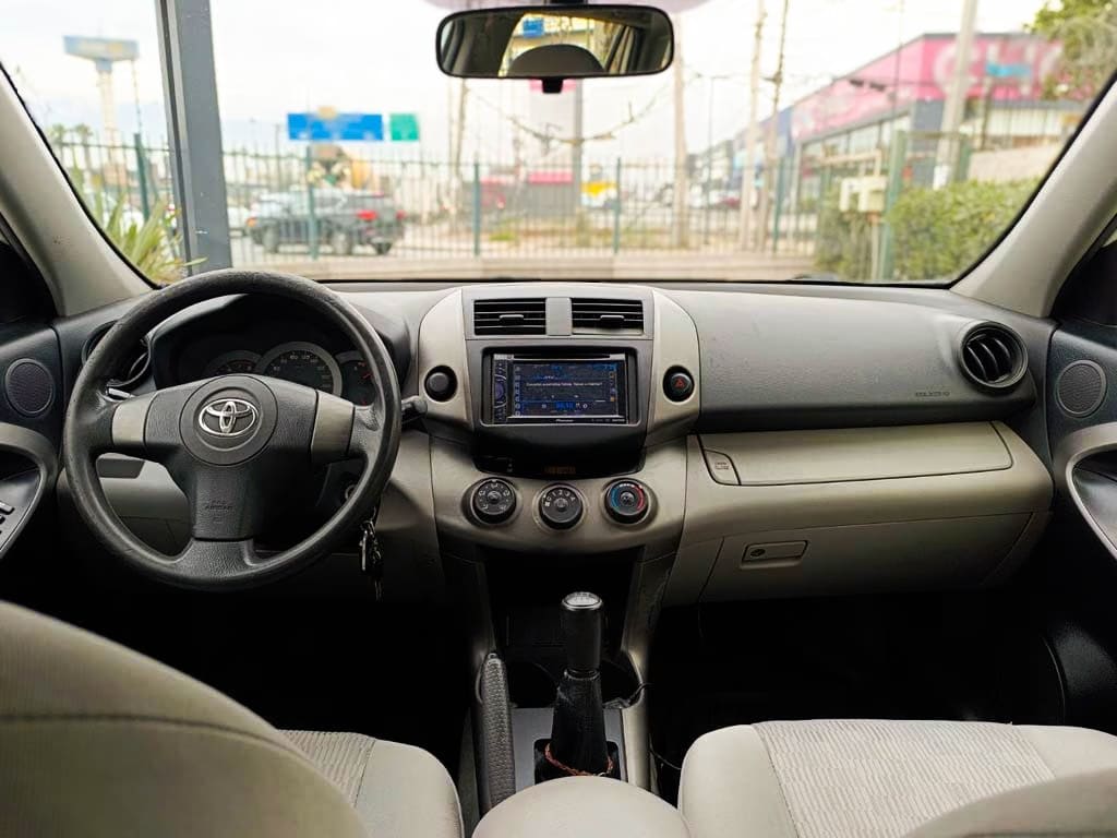 2013 Toyota RAV4 Blanco - Miniatura 8