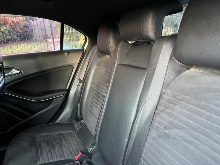 2018 Mercedes-Benz A 200 2.1 - Miniatura 10
