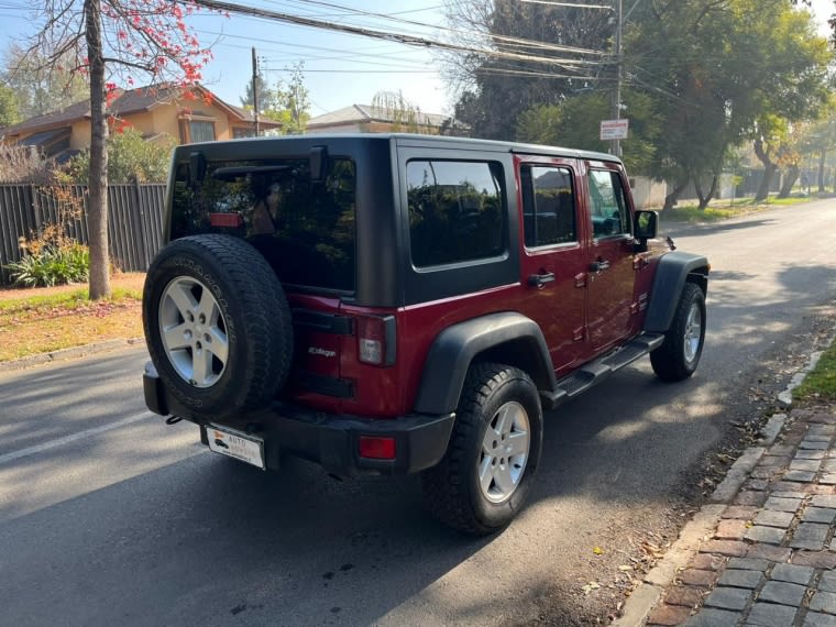 2013 Jeep Wrangler Unlimited Sport - Miniatura 6