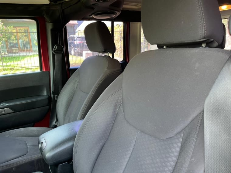 2013 Jeep Wrangler Unlimited Sport - Miniatura 8