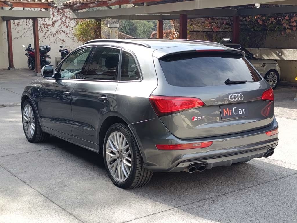 2017 Audi Sq5 Gris - Miniatura 4