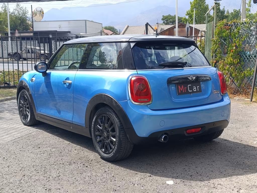 2019 MINI Cooper Azul - Miniatura 4
