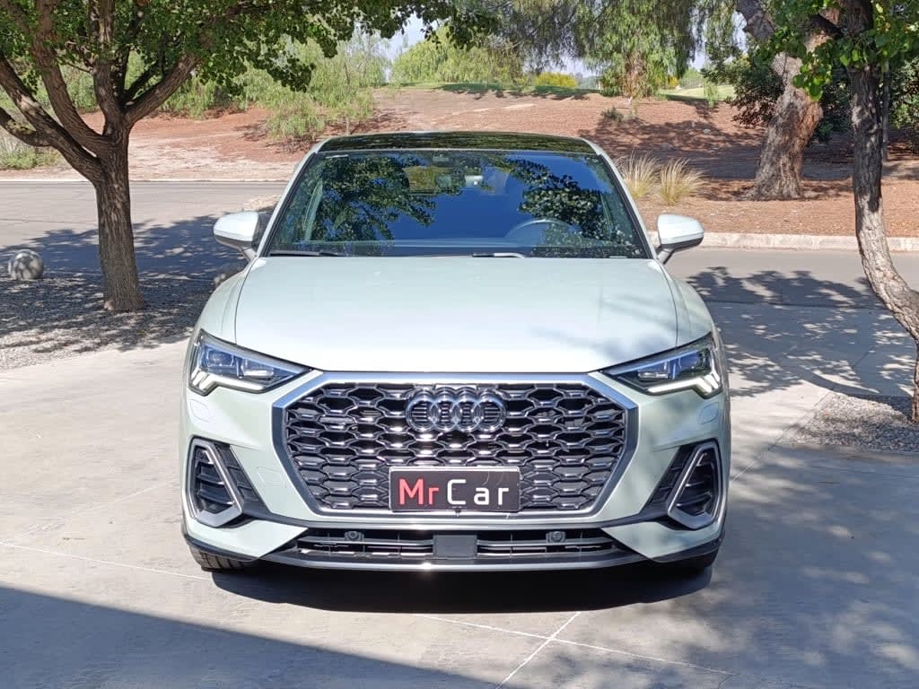 2021 Audi Q3 40 Plata - Imagen 1