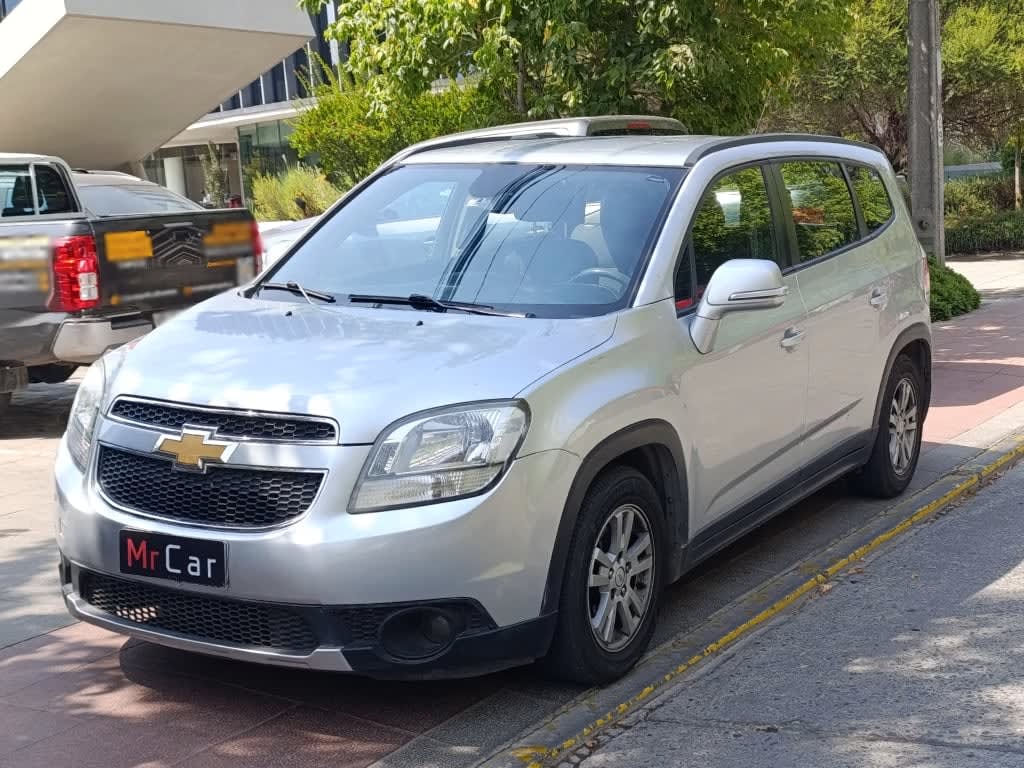 2016 Chevrolet Orlando Plata - Miniatura 2
