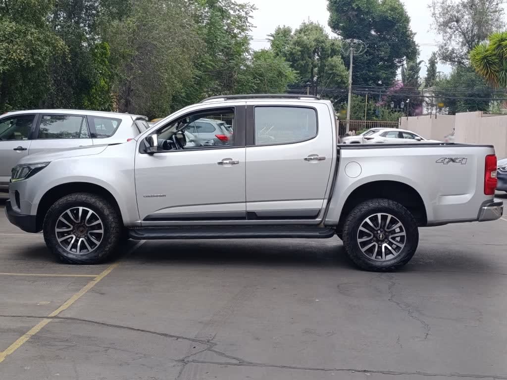 2021 Chevrolet Colorado Plata - Miniatura 3