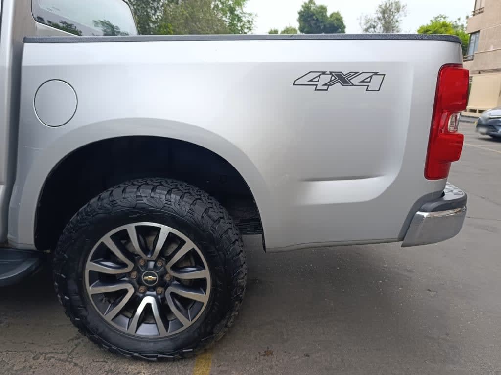 2021 Chevrolet Colorado Plata - Miniatura 8