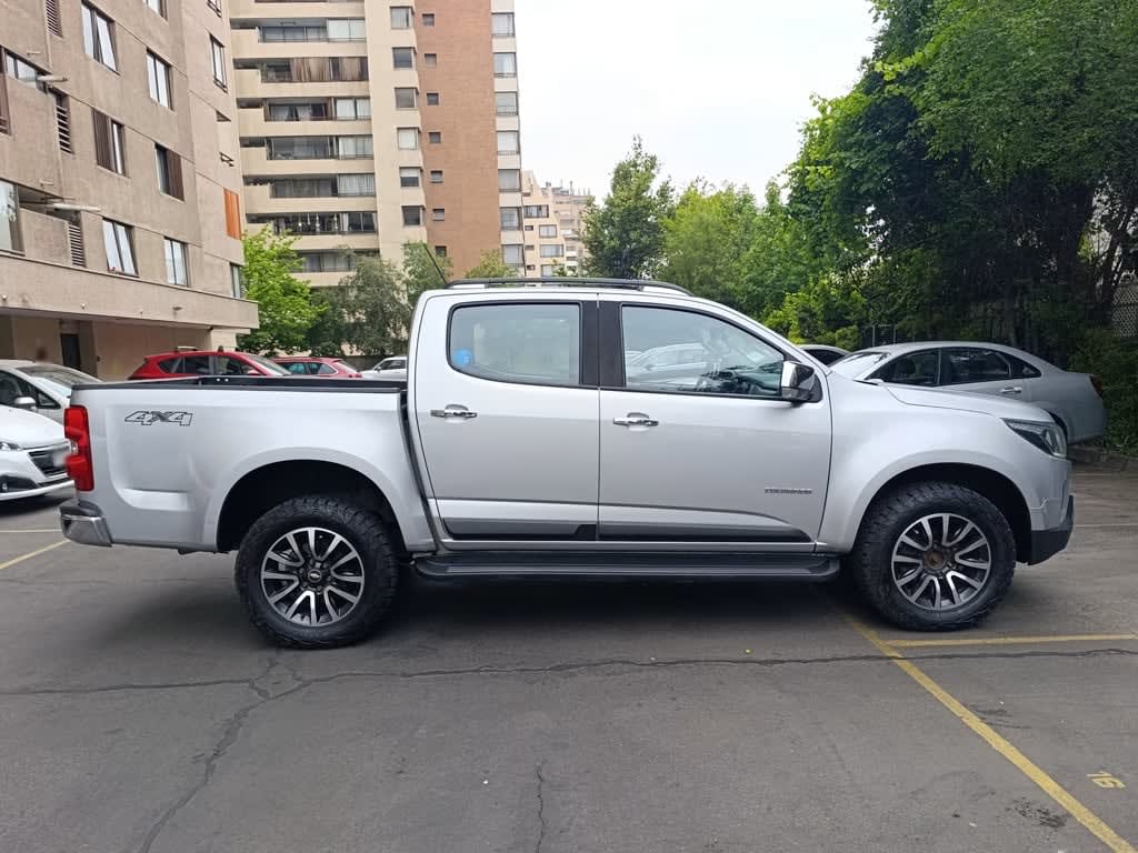 2021 Chevrolet Colorado Plata - Miniatura 10
