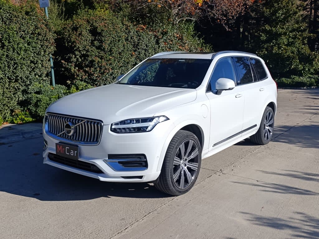2022 Volvo Xc40 Inscription Blanco - Miniatura 2