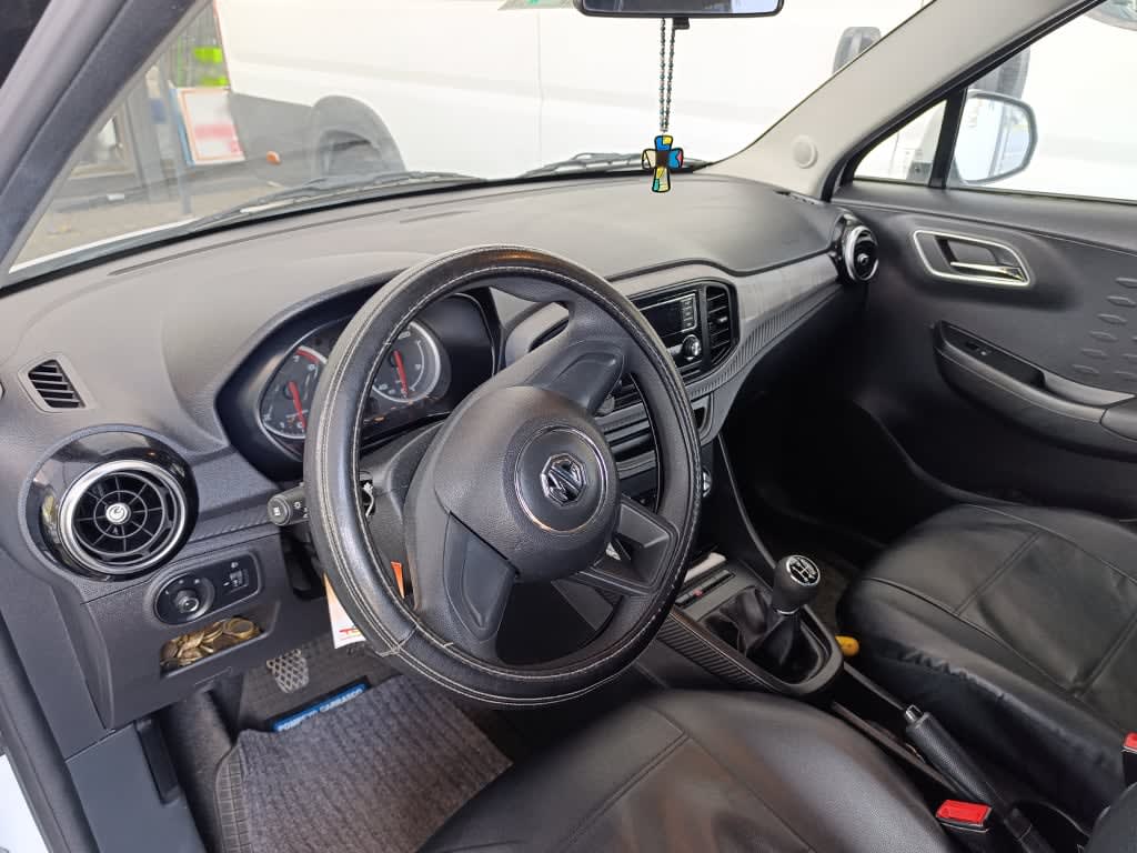 2022 MG 3 3 Blanco - Miniatura 6