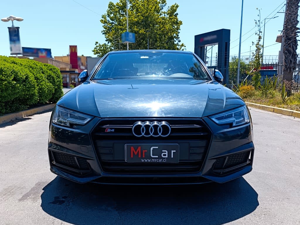 2018 Audi S4 AT Gris - Imagen 1