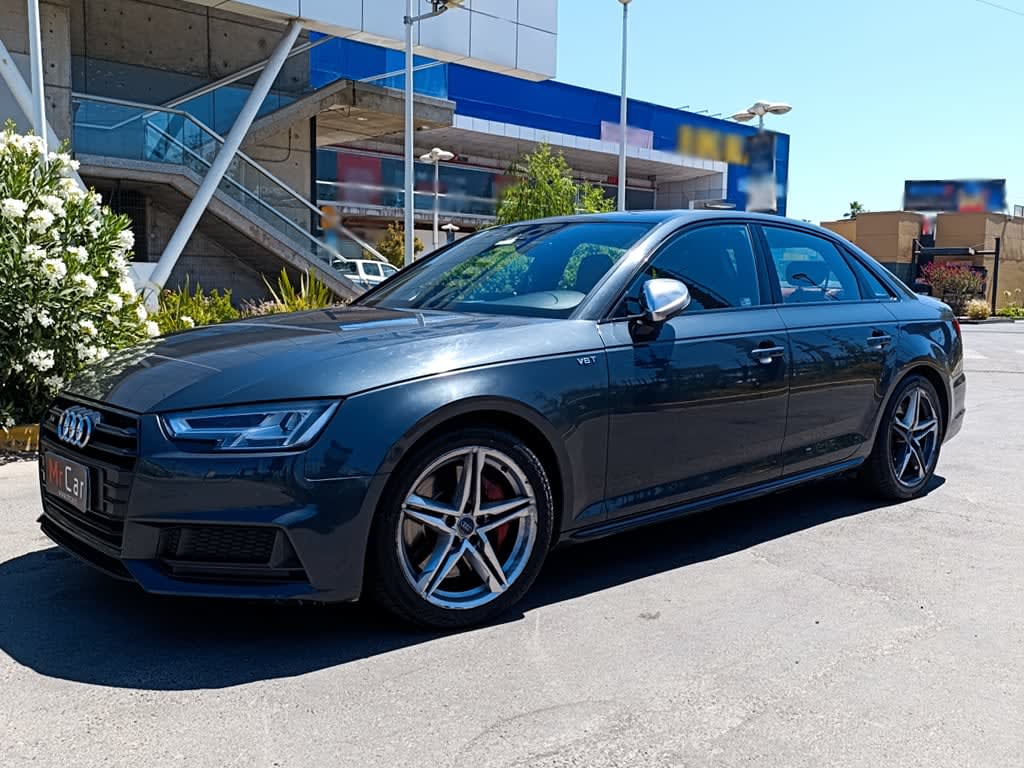 2018 Audi S4 AT Gris - Miniatura 9