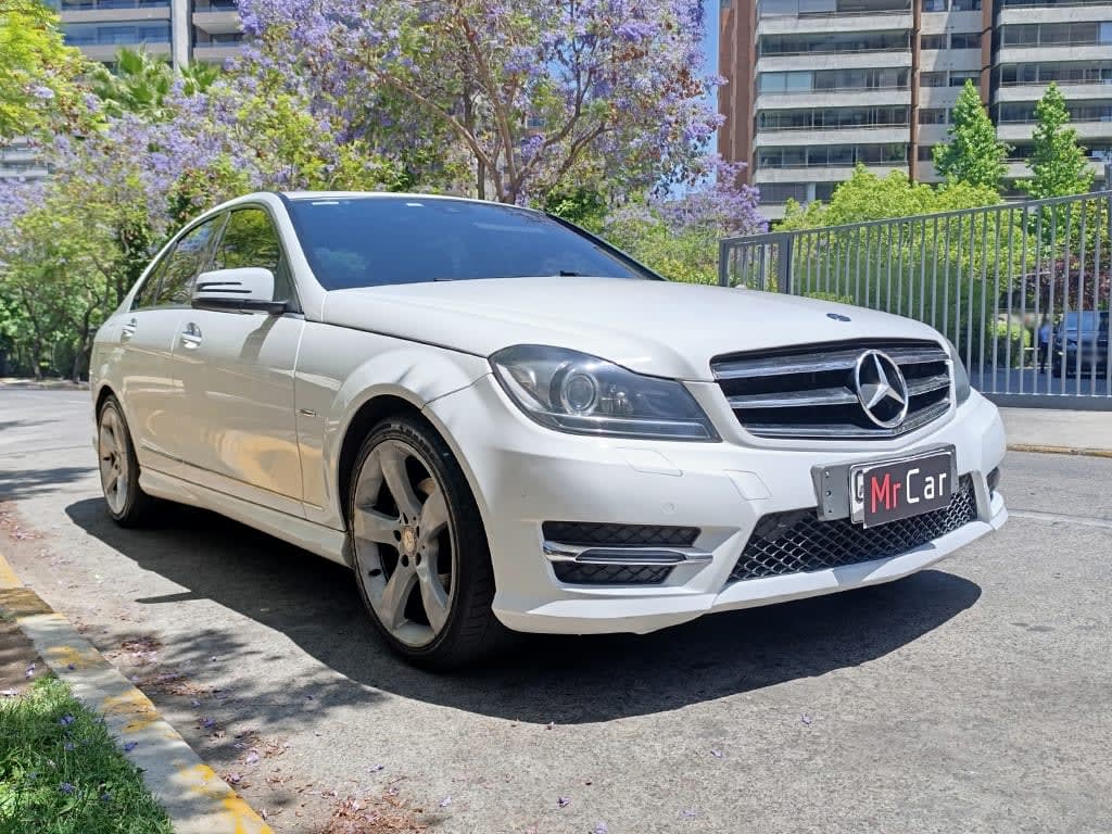 2015 Mercedes-Benz C250 Blanco - Miniatura 10