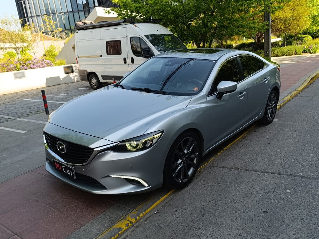 2017 Mazda NEW 6 GT Plata - Miniatura 2