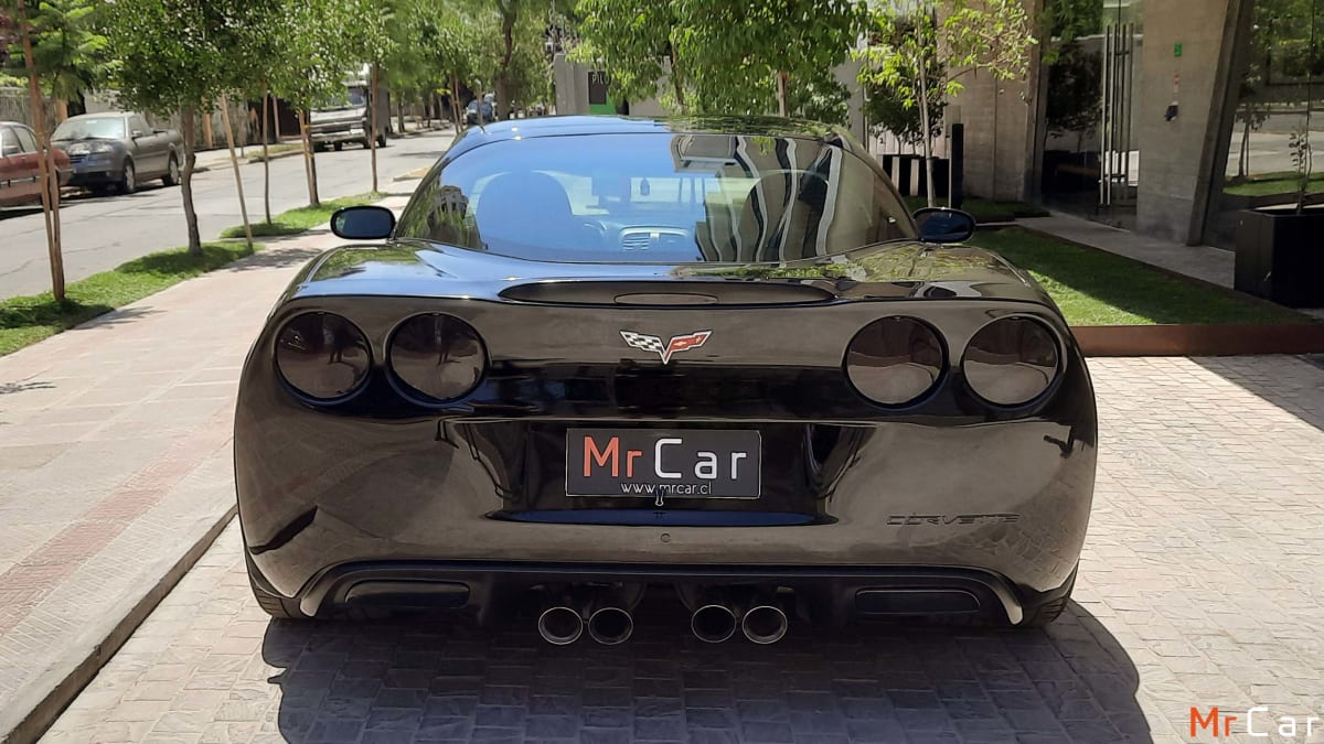 2007 Chevrolet Corvette Negro - Miniatura 5