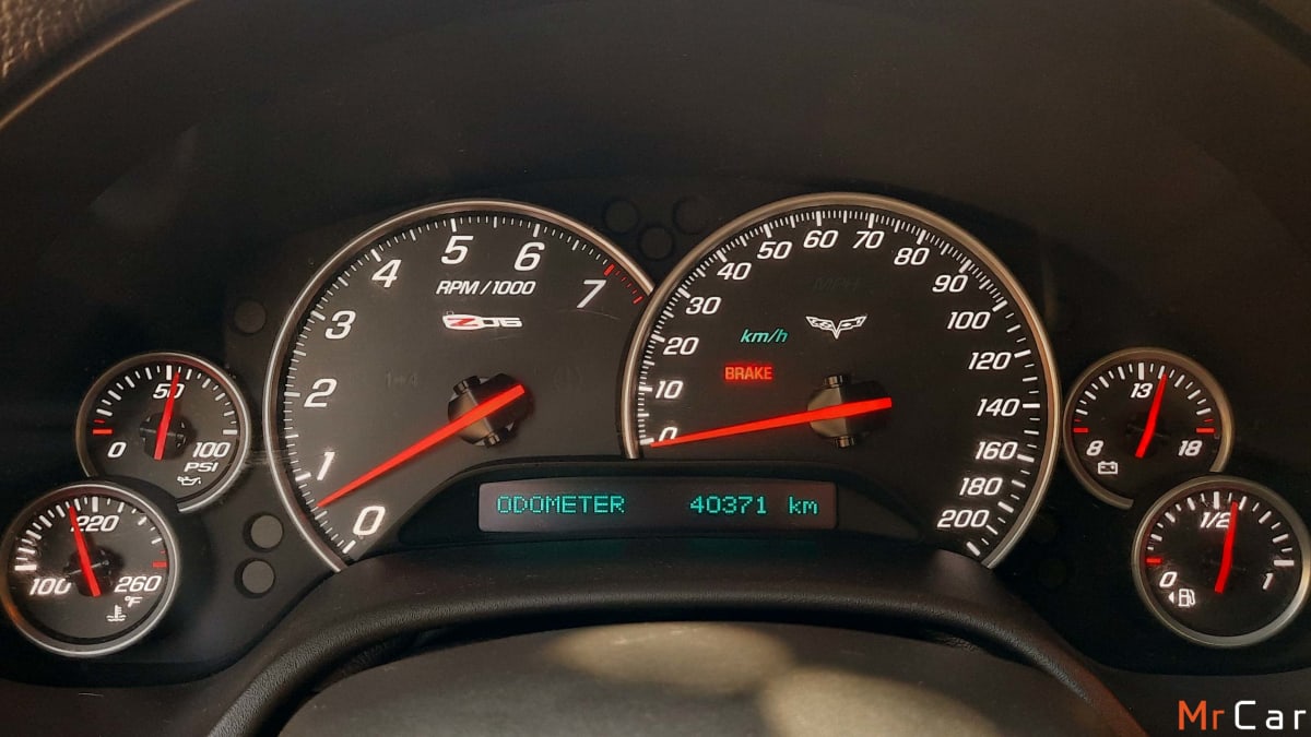 2007 Chevrolet Corvette Negro - Miniatura 7