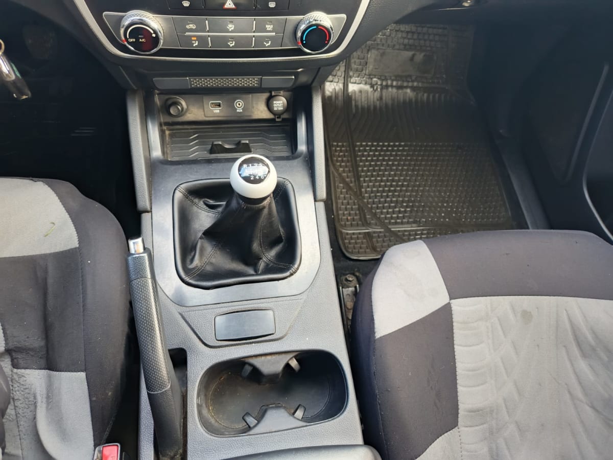 2021 SsangYong Grand Musso 2.2 Blanco - Miniatura 9
