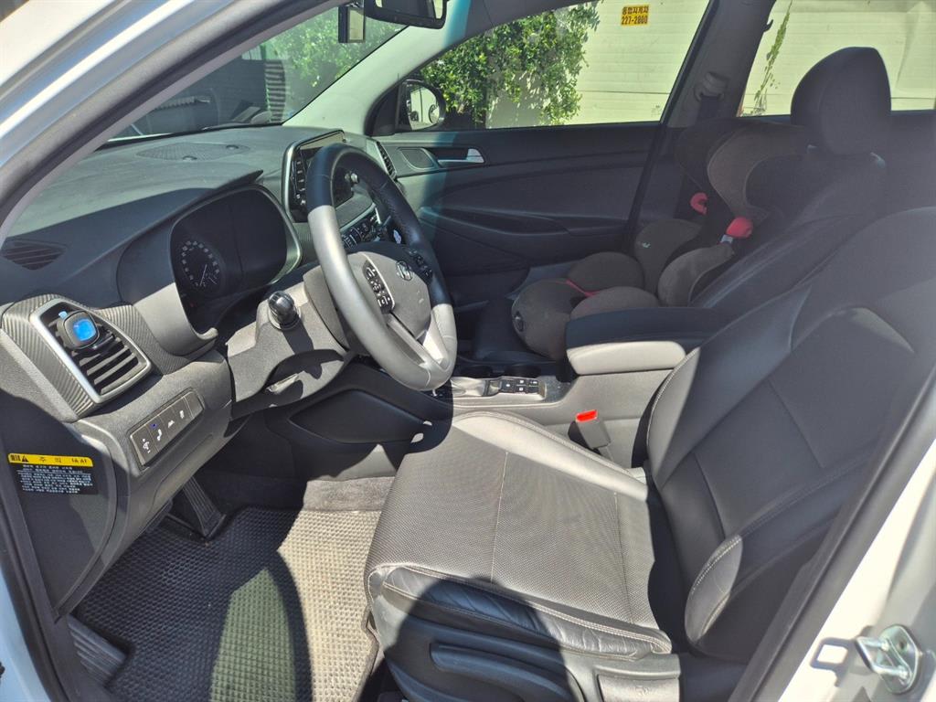 2020 Hyundai Tucson 1.6T Blanco - Miniatura 10
