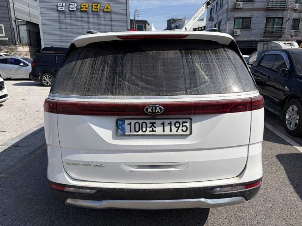 2021 Kia Carnival 4th Blanco - Miniatura 2